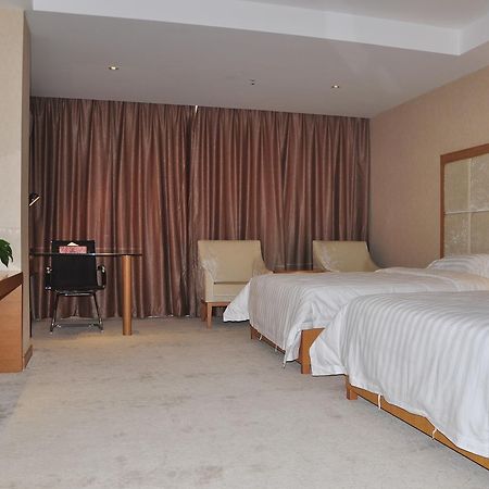 Shenzhen Huamao Aviatic Hotel ภายนอก รูปภาพ