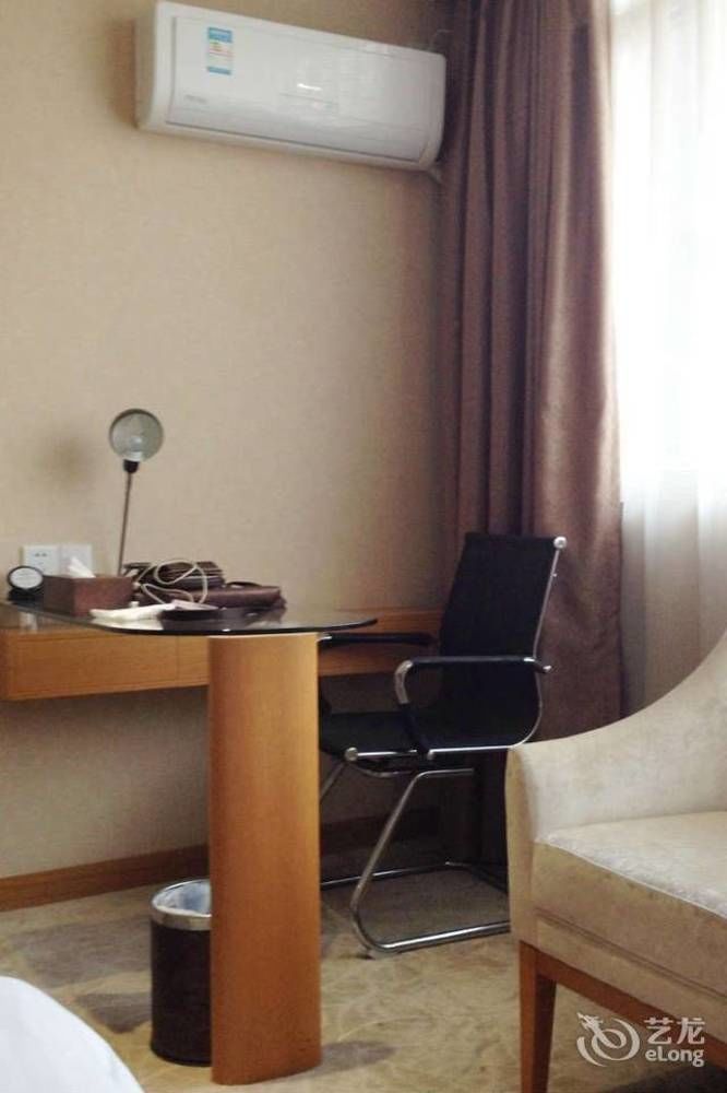 Shenzhen Huamao Aviatic Hotel ภายนอก รูปภาพ